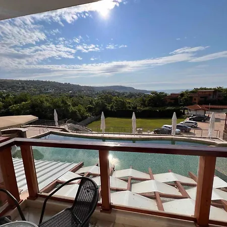 Stunning 2bd Flat With Sea Views & Pool By Flat Mаnager Balchik